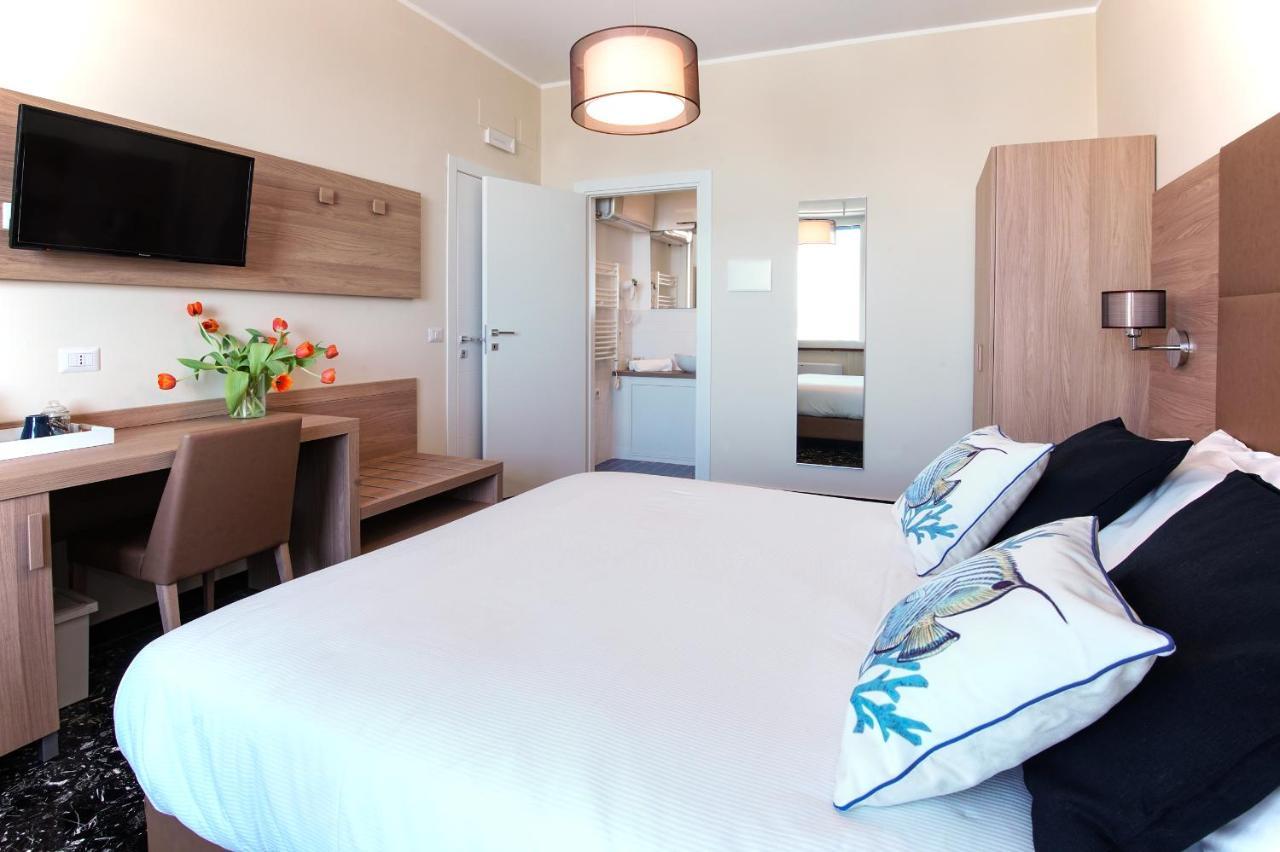 Bluripa Guest House Gênes Extérieur photo